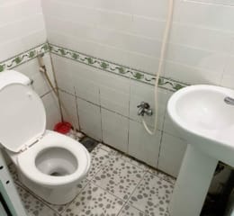 Hẻm xe hơi đúc 3 tầng có  dtxd 42 m quận 7 có 2 tỷ