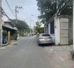 Gấp Bán Nhà Trường Thọ Thủ Đức, Căn Gốc, HXH Quay Đầu, Ngang 4M, Giá Nhỉnh 4 Tỷ