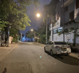 Siêu Hiếm, Bán Nhà Khu VIP, Gốc 2MT, HXH 8M, DT 150M, Dân Chủ, Thủ Đức Giá Ngộp Chỉ Còn 8,5 Tỷ