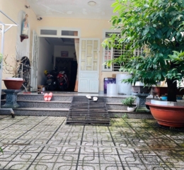 Bán Gấp Nhà Phạm Văn Đồng, Thủ Đức, Ngang 9,5 Cực Hiếm, DT 200M, 4PN, Giá 6,5 Tỷ Thương Lượng Mạnh
