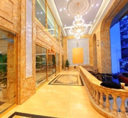 Bán tòa khách sạn Cầu Giấy 520x10T.giá 240tỷ. 0944910505
