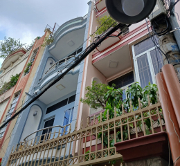 Nhà BTCT 2 Tầng, HXH , Huỳnh Văn Bánh, PN, 87M2 chỉ 11 Tỷ.