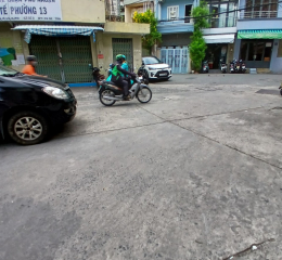 Nhà ĐẸP LUNG LINH, HXH 7 chổ, Huỳnh Văn Bánh, PN, 48 M2 chỉ 9.5 tỷ.