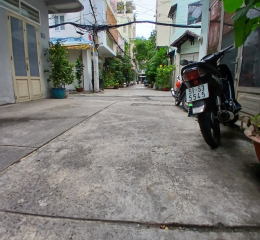 Nhà NỞ HẬU BTCT 4 Tầng, HXH vô NHà, Đất Thánh, TB, chỉ 7.3 tỷ.