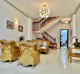 Nhà ÔTÔ NGỦ, 5 Tầng, 65 M2, Lê Hồng Phong, Q10, Chỉ 10.5 tỷ.