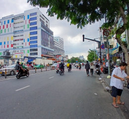 Nhà Vị Trí ĐẮC ĐỊA, Hẻm Thông thoáng, Lý Thái Tổ, Quận 10, 40M2, 8.48 tỷ.