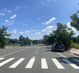 Bán Nhà Vị Trí ĐẮC ĐỊA, Ngõ Yên Tĩnh, TRẦN HƯNG ĐẠO, Q5, 61 M2, 10.98 tỷ.