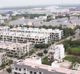 Bán Nền Đất Phú Gia - P. Cát Lái ,7x17M , Giá 67 Tr/M2 .