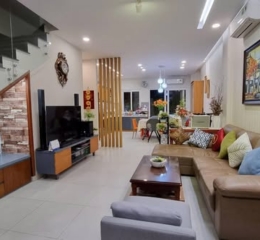 Nhà phố 3 tầng Mega Ruby Khang Điền Quận 9 khu compound 24/24, nhà đẹp, nội thất sẵn